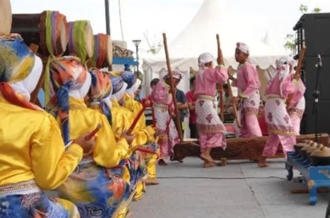 Tari Bendrong Lesung